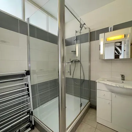 T2 Rénové Avec Balcon Et Vue à Jean De Monts - Fr-1-323-319 * Saint-Jean-de-Monts